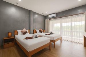 Sri Anan Pura Hotel