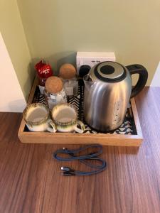 Private Courtyard Studio in Lovely Mortlake