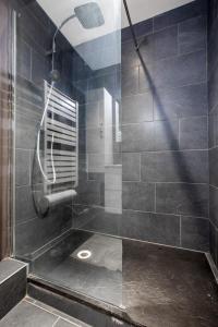 Appartement T2 Cosy avec Fibre et Stationnement Gratuit