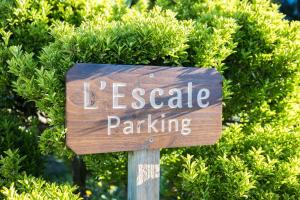 LEscale - Vélos, Projecteur Ciné, Terrasse & Parfait pour séjour Pro avec Parking gratuit et WiFi rapide
