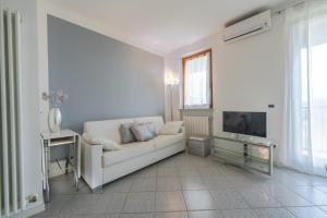Appartamento con Piscina a due passi dal Lago