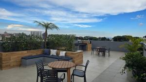 Studio Aconchegante com sacada em curitiba