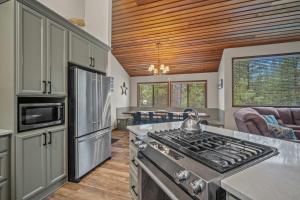 1 Sequoia Lane
