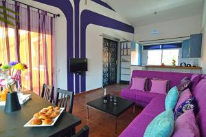Kalmahouse, con piscina y wifi cerca del mar