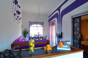 Kalmahouse, con piscina y wifi cerca del mar