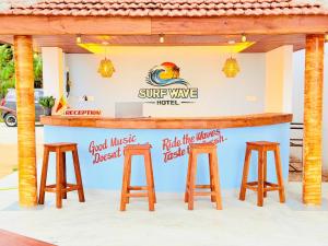 Surf Wave Hotel