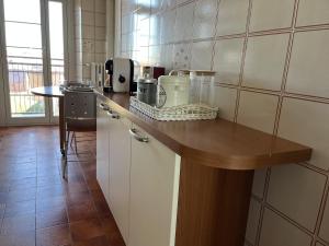 Design Week appartamento spazioso zona Tortona Solari