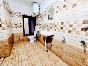 Hotel Blue Heaven Manali Mall Road