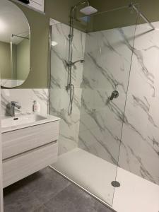 Mistral Holidays - Monolocale con giardino a Marina di Carrara vicino al mare