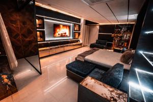 1Million Suites