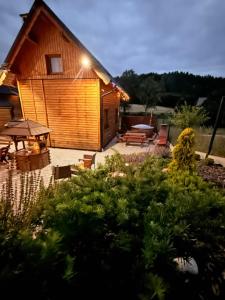 Siedlisko Złota Góra - Prywatne jacuzzi, sauna, relaks