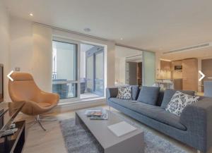 Chic Luxury Flat in Chelsea Creek SW6
