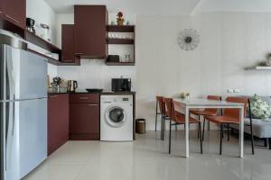 Spacious apartment CHIC Karon beach