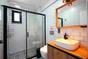 Meva Luxury Apartments