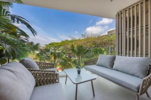 Samos - Stylish 1BR Apartment at The Aqua Phuket