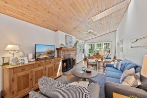 Nans Escape by Juniper Holiday + Home