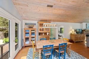 Nans Escape by Juniper Holiday + Home