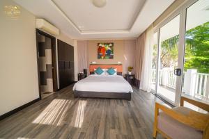 Premier Village-4BR Free Pick Up