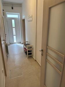Crystal Lakes Apartment