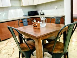 Premium 3bhk Inn Dwarka