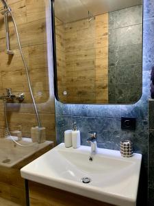 Дизайнерські апартаменти в ЖК DreamTown 10А