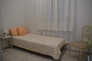 Themelion house