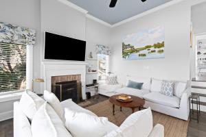 New Listing! Linkside Court 21 - TennisPickleball