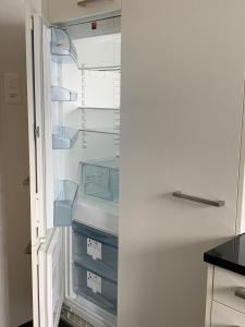 Spacious, well-equipped 2 room apartment at top central location
