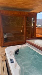 Le Cabane Retreat