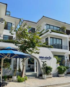 Nhà Của Ốc Homestay and Coffee