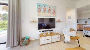 Apart con transporte a playa y piscina privada