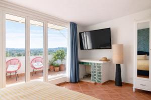 Donatello Rooftop Loft - Panoramic city view by RHR