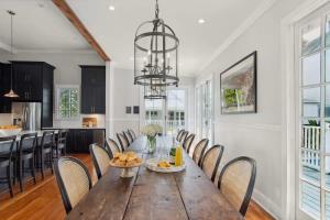 Opulent Expansive Unit Heated Pool and Spa