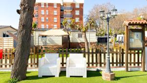 Camping Costa Dorada Tienda Mar