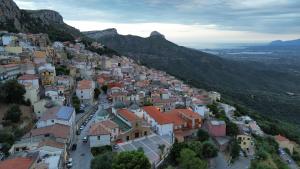 Dommu de Nannai Moro: Camera con bagno e balcone img12