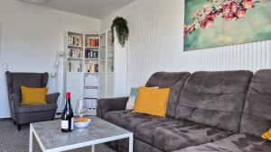 geräumige, moderne Ferienwohnung mit PKW- und Fahrradstellplatz - FeWo Nordland
