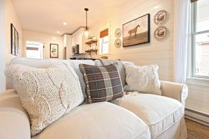 Kildahl House - Boutique Farmhouse Suite #2