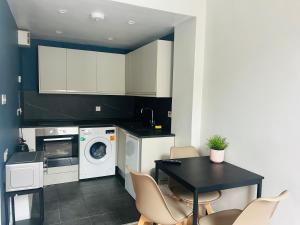 Charming studio flat in vibrant Leith