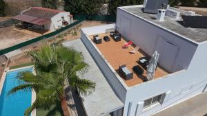 AuraHouse