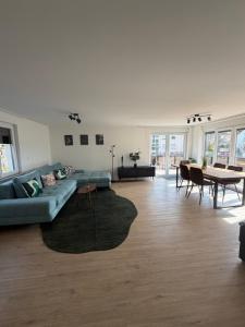Modernes Apartment mit Terrasse nahe Schweiz
