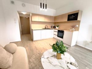 New Modern Apartment Metropolis, Castle View