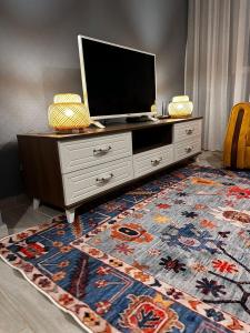 Long Beach Apartment