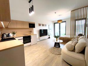 New Modern Apartment Metropolis, Castle View