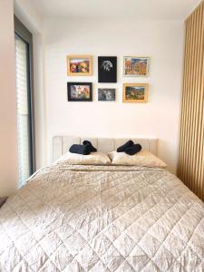 New Modern Apartment Metropolis, Castle View