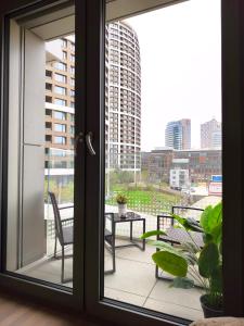 New Modern Apartment Metropolis, Castle View