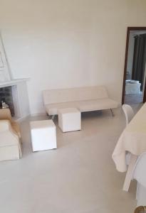 I Massi 2 La Maddalena Villa con terrazze nel Villaggio Piras