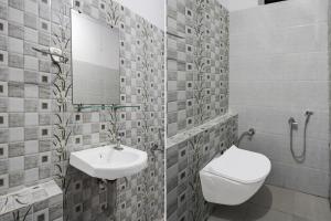 Hotel O Midway Treat Barwani
