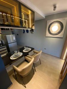 Monoambiente Elegante y Tranquilo, cera de Mall las Brisas