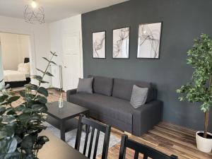 2BR, terrace, free parking