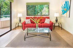 Villa Iguana - Great place & privacy with Jacuzzi & WiFi